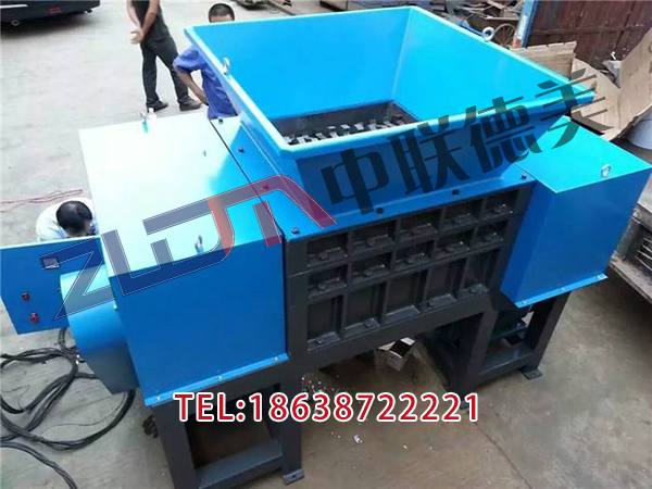 重慶新塑料撕碎機(jī)成套設(shè)備